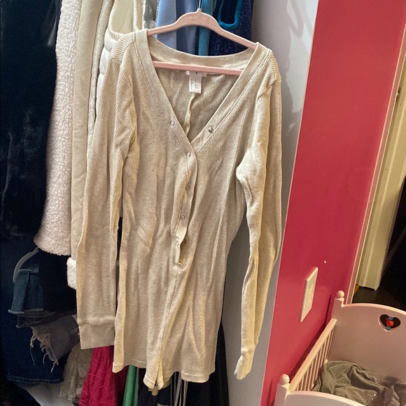 Cream Ribbed Button-Up pj romper - Picture 1 of 1